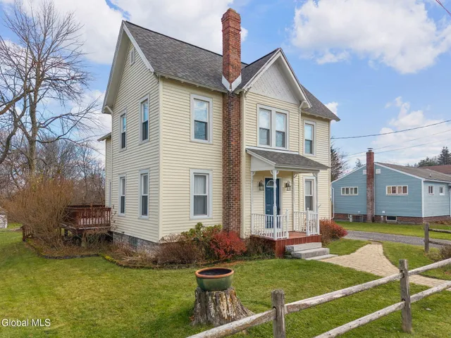 $239,000 | 113 East Street, Cobleskill, NY 12043