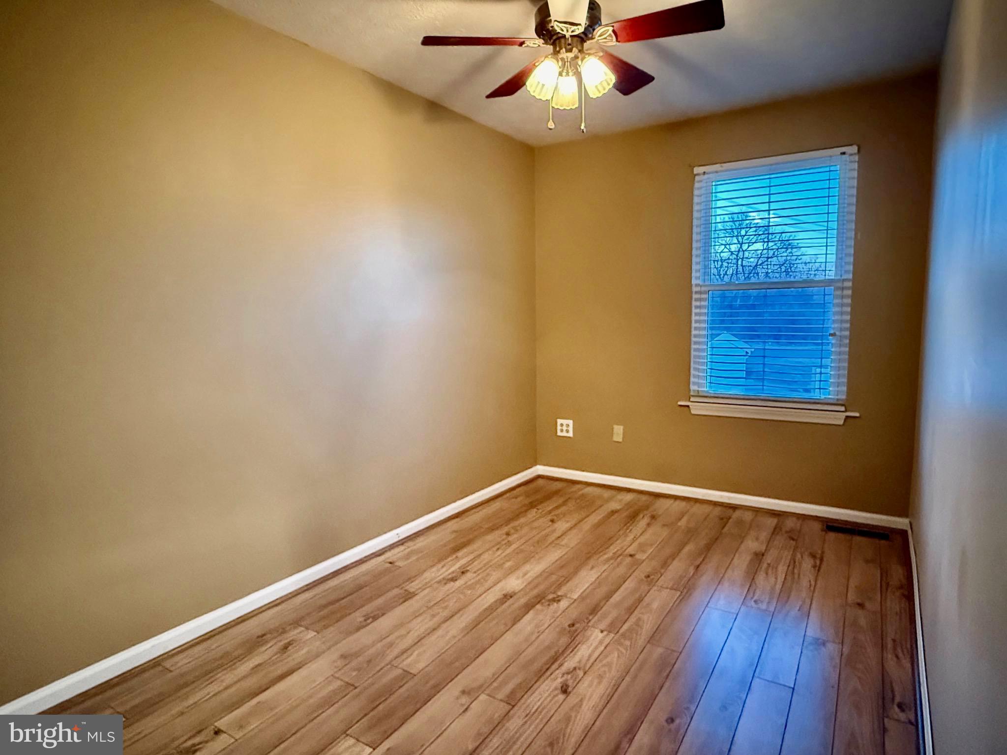 19 Stadium Circle Inwood, WV 25428 - Photo 18 of 25 Bedroom 2