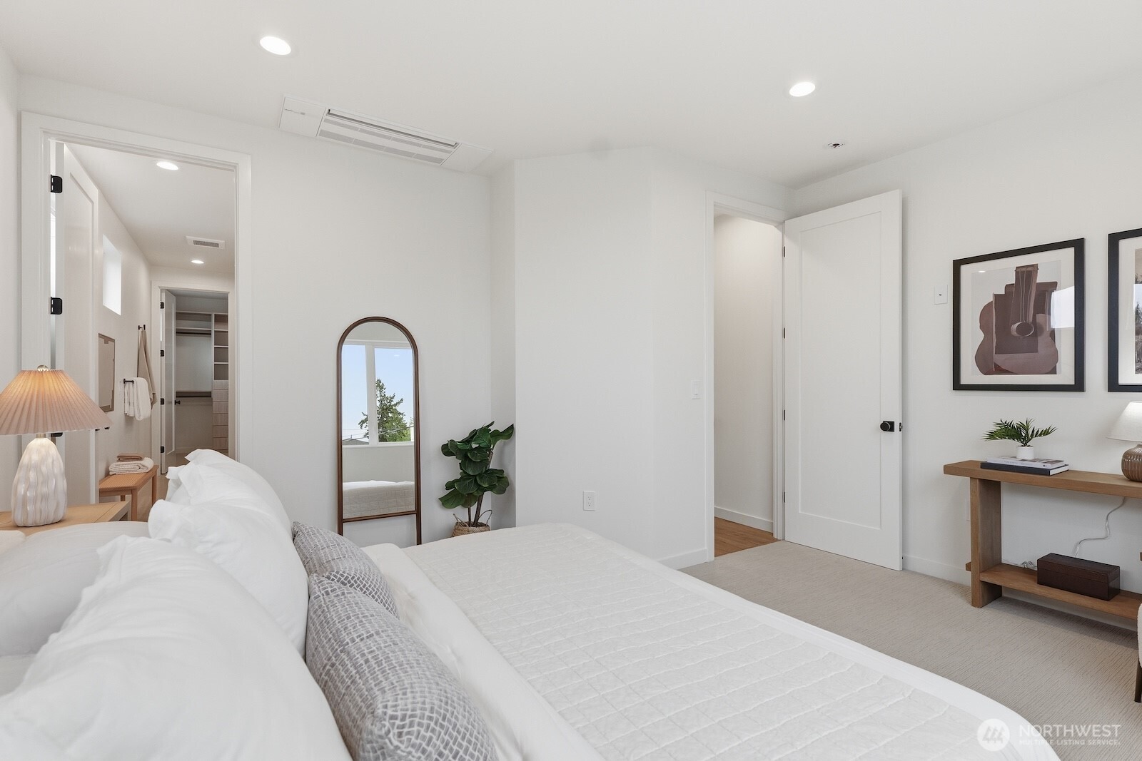2769 59th Avenue Southwest, Unit A Seattle, WA 98116 - Photo 25 of 34