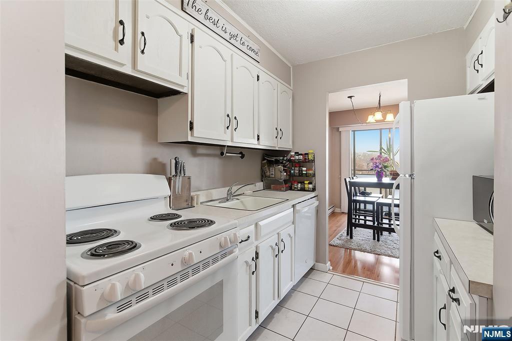 125 Prospect Avenue, Unit 8D Hackensack, NJ 07601 - Photo 14 of 19