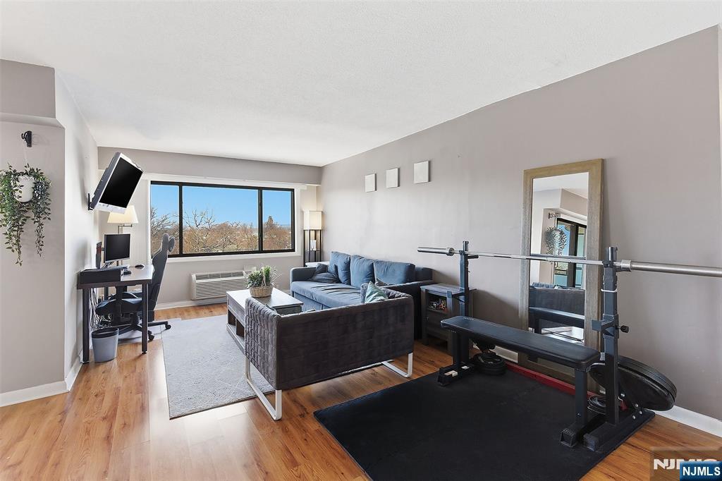 125 Prospect Avenue, Unit 8D Hackensack, NJ 07601 - Photo 9 of 19