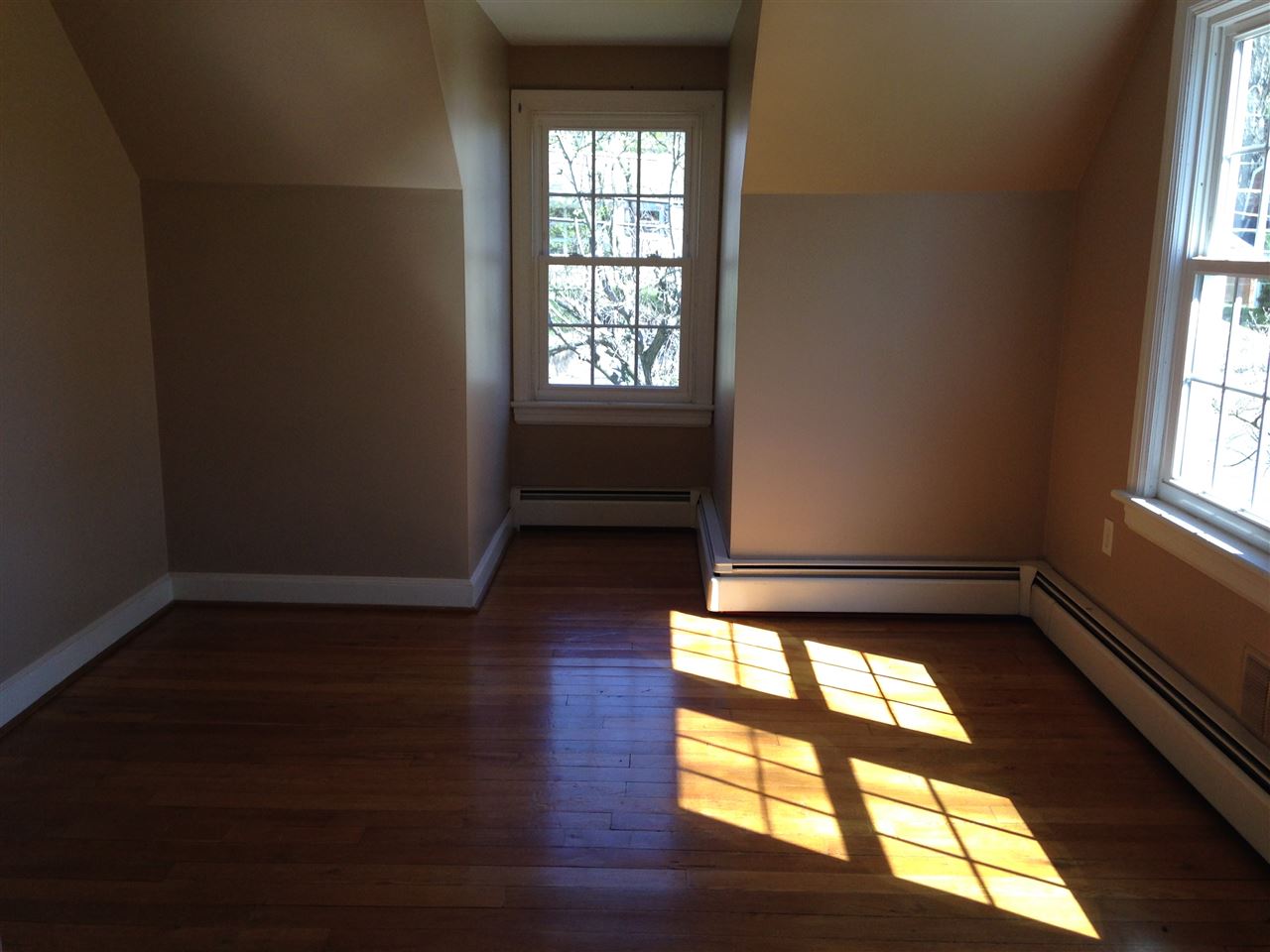 1016 Spring Hill Road Staunton, VA 24401 - Photo 14 of 23 Gallery Image 14