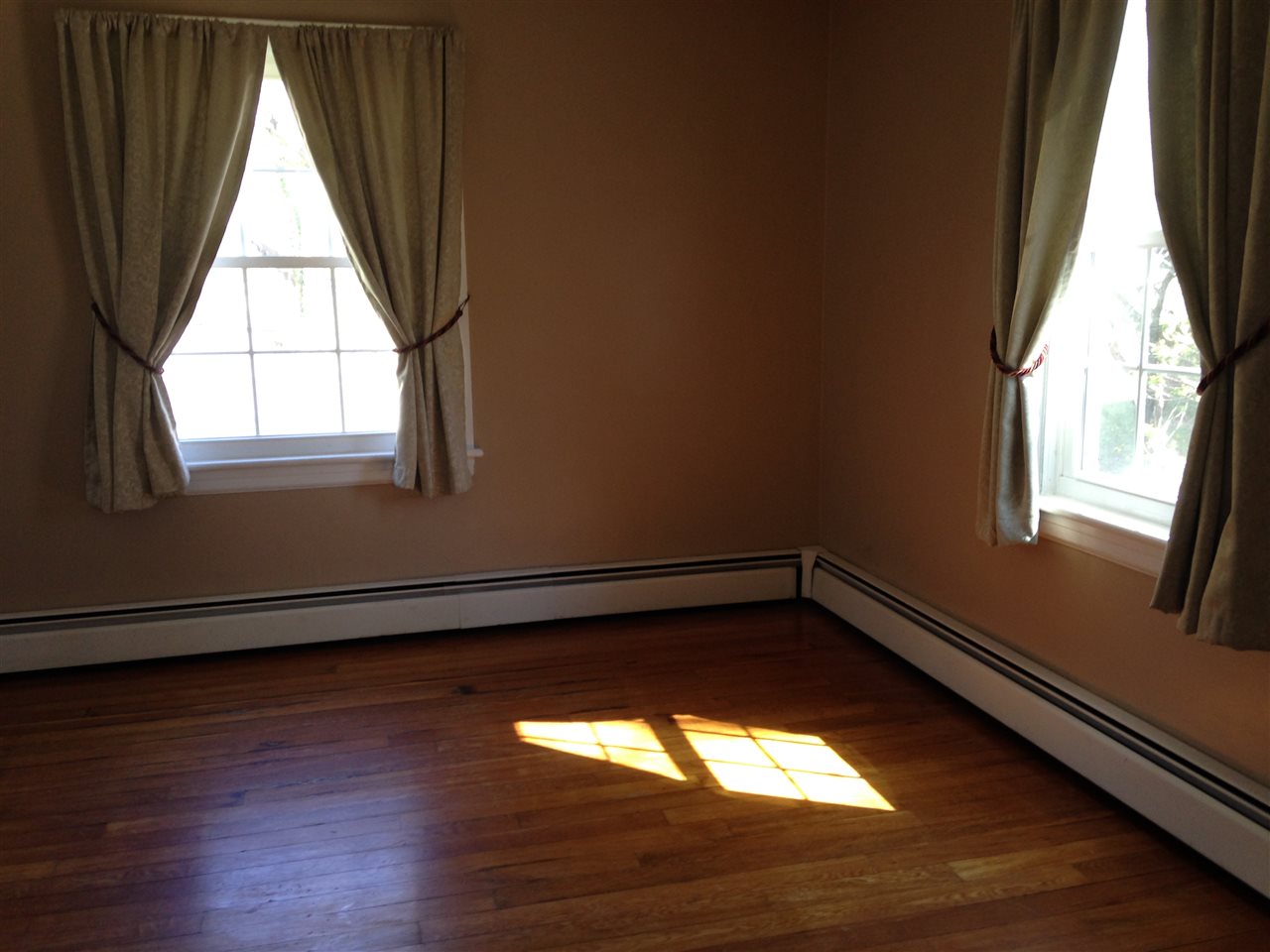 1016 Spring Hill Road Staunton, VA 24401 - Photo 9 of 23 Gallery Image 9