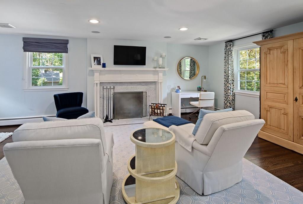 1 Mast Hill Road Hingham, MA 02043 - Photo 24 of 39 Gallery Image 24