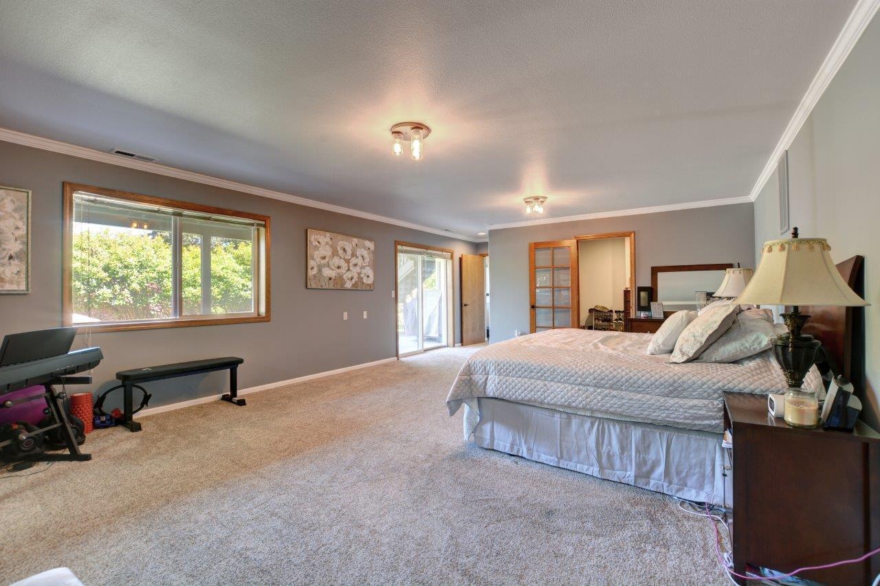 4401 Innsbruck Ridge Medford, OR 97504 - Photo 38 of 54 13