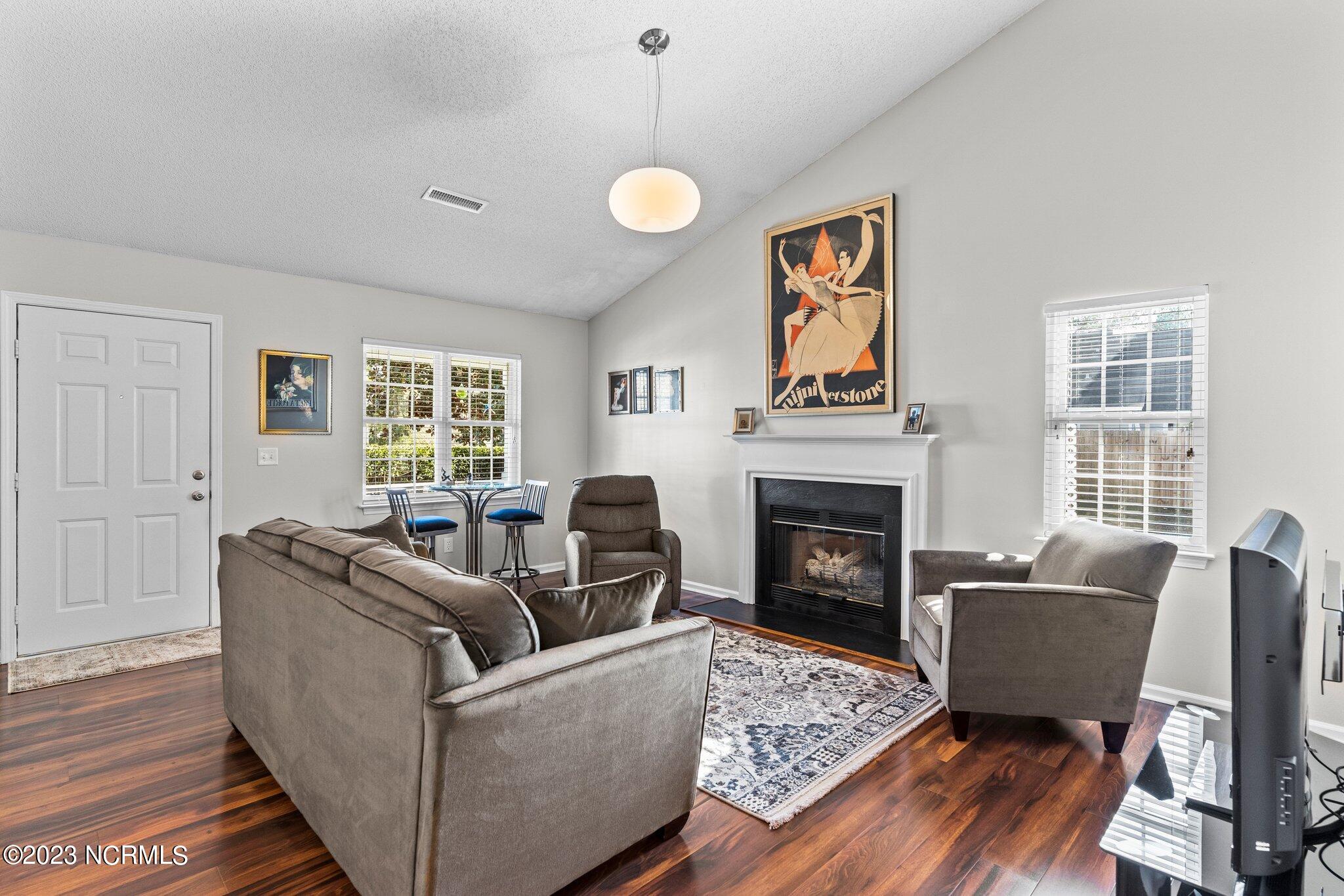 2031 White Road Wilmington, NC 28411 - Photo 9 of 32 38-web-or-mls-BTS09809