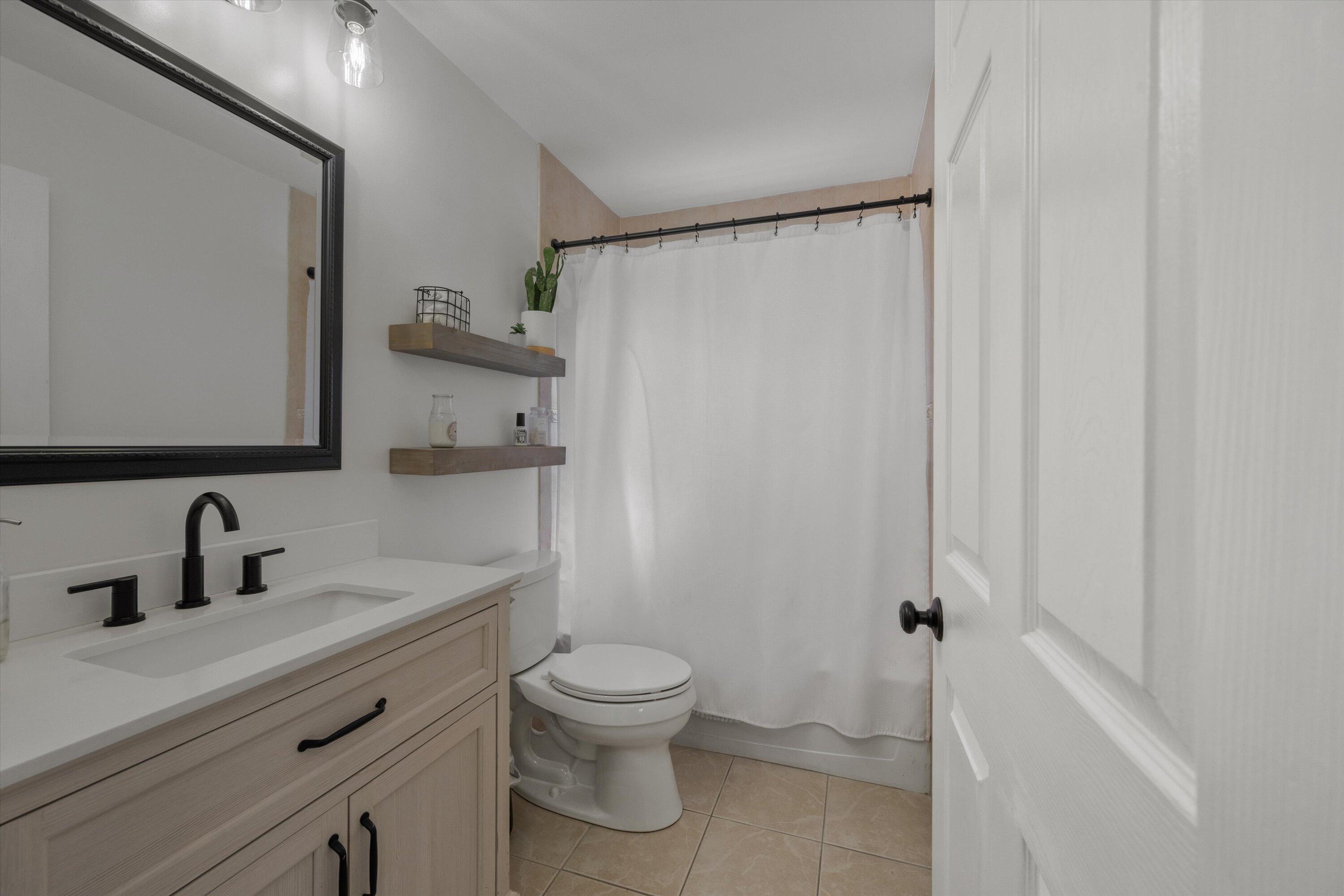 13813 Geranium Place Wellington, FL 33414 - Photo 21 of 38 25-DSC_8935