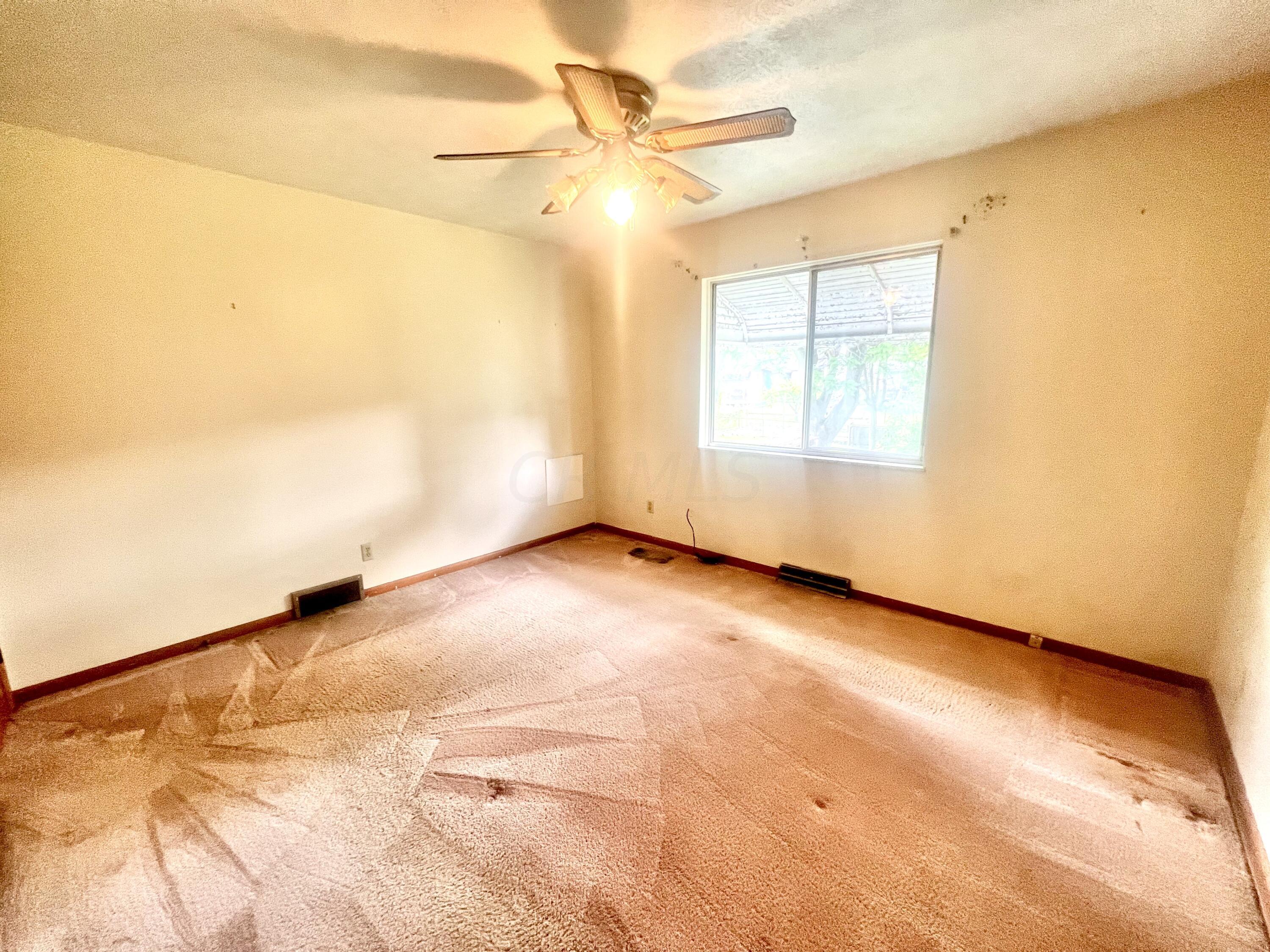 2791 Maywood Road Columbus, OH 43232 - Photo 8 of 20 1st BR