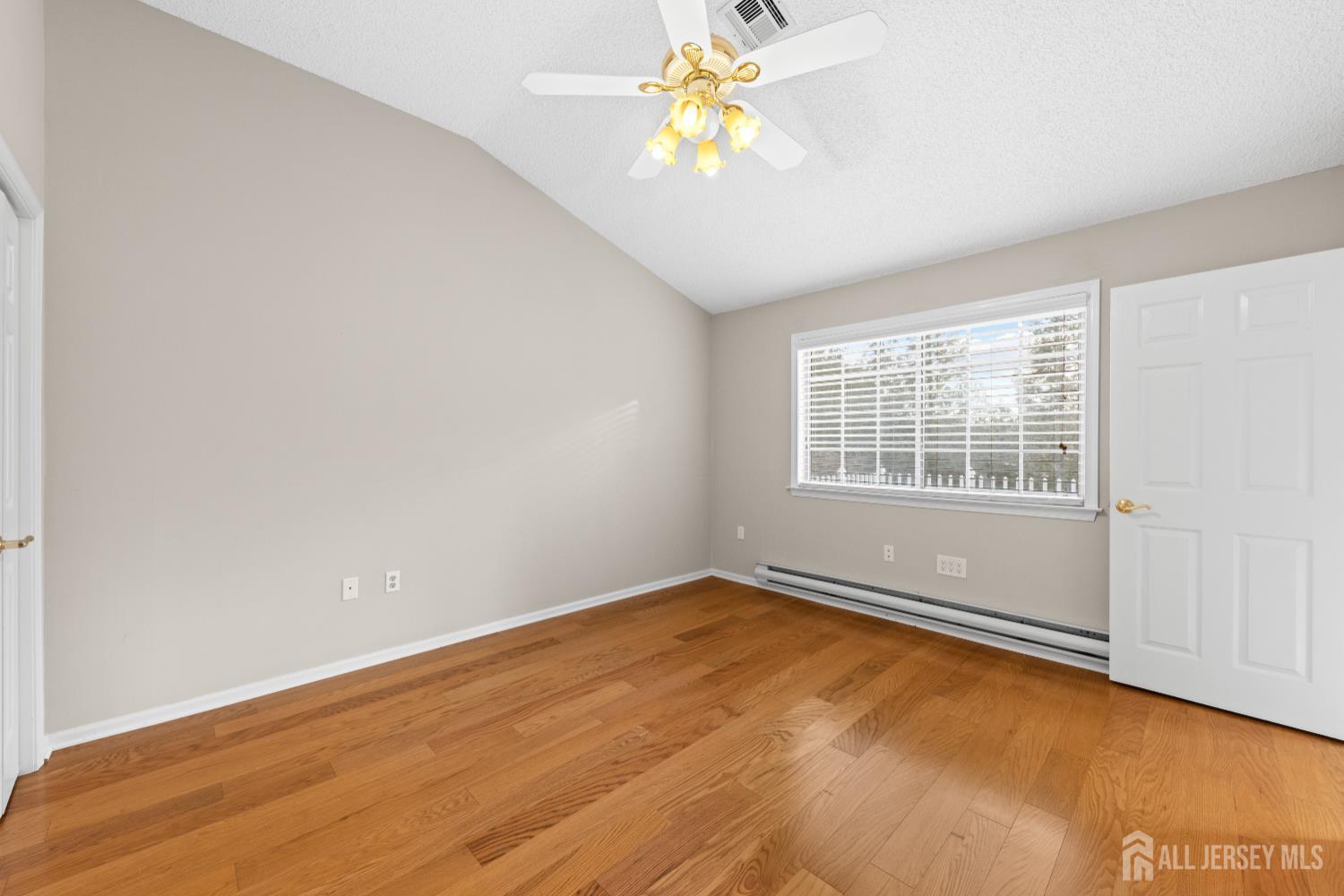 835 B Vail Road Monroe Township, NJ 08831 - Photo 24 of 33 Gallery Image 24