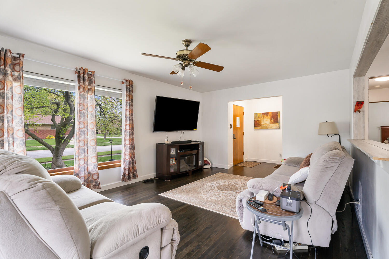 222 Southmoor Road Hammond, IN 46324 - Photo 6 of 41 1500x1000