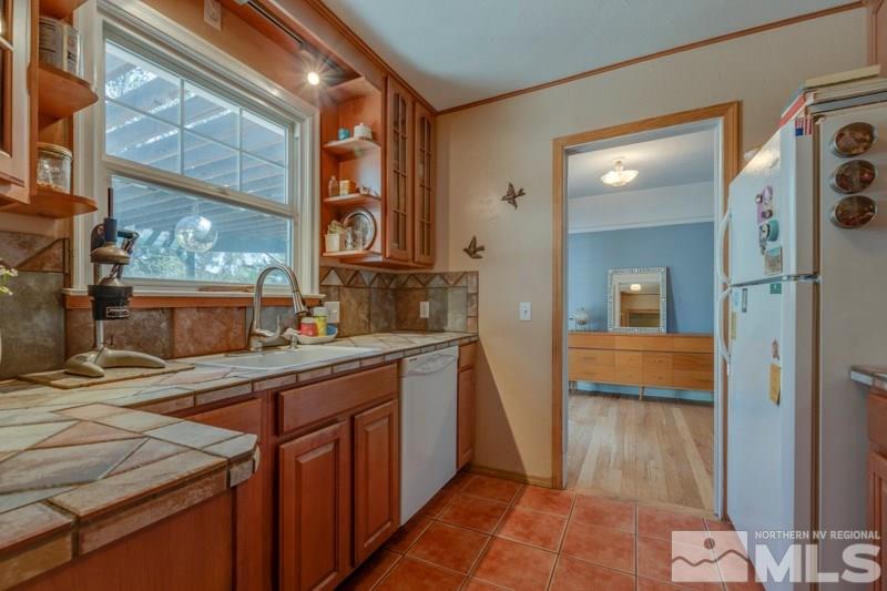 75 Sunnyside Drive Reno, NV 89503 - Photo 10 of 21 Photo 10