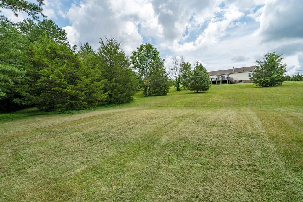 2910 North Wesley Chapel Road Greeneville, TN 37745 - Photo 30 of 40 Back