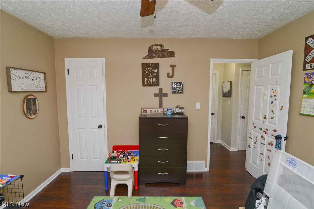2697 South Raccoon Road Youngstown, OH 44511 - Photo 18 of 26 Gallery Image 18