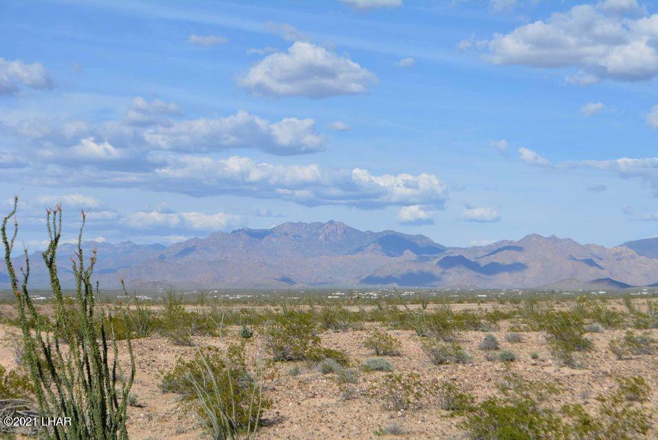 3324 South Custer Road Yucca, AZ 86438 - Photo 17 of 20 20190809013143714976000000-o