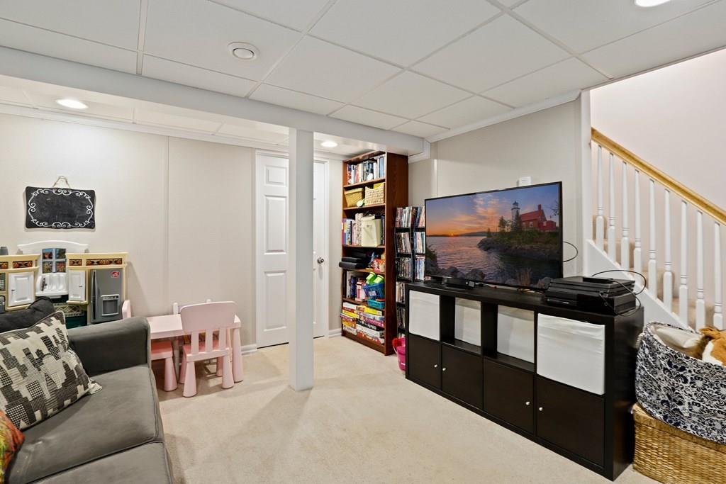 11 Carson Street Billerica, MA 01821 - Photo 28 of 36 Gallery Image 28