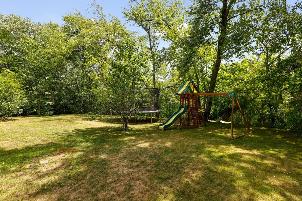 11 Carson Street Billerica, MA 01821 - Photo 33 of 36 Gallery Image 33