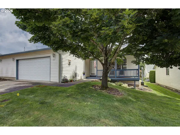 $340,000 | 2121 Northeast 77th Avenue, Vancouver, WA 98664