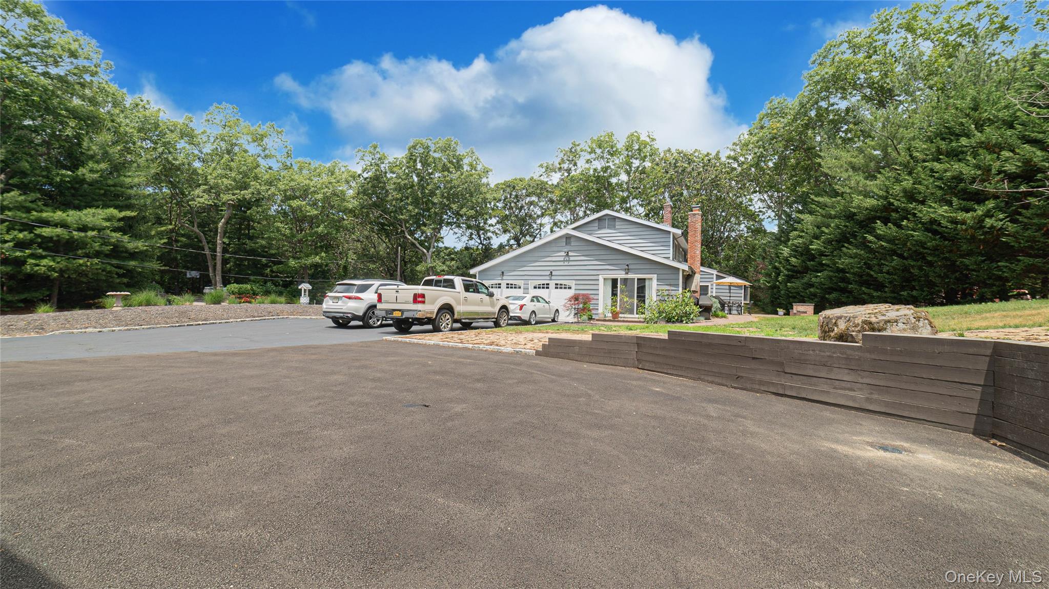 9 Huckleberry Lane East Setauket, NY 11733 - Photo 33 of 33