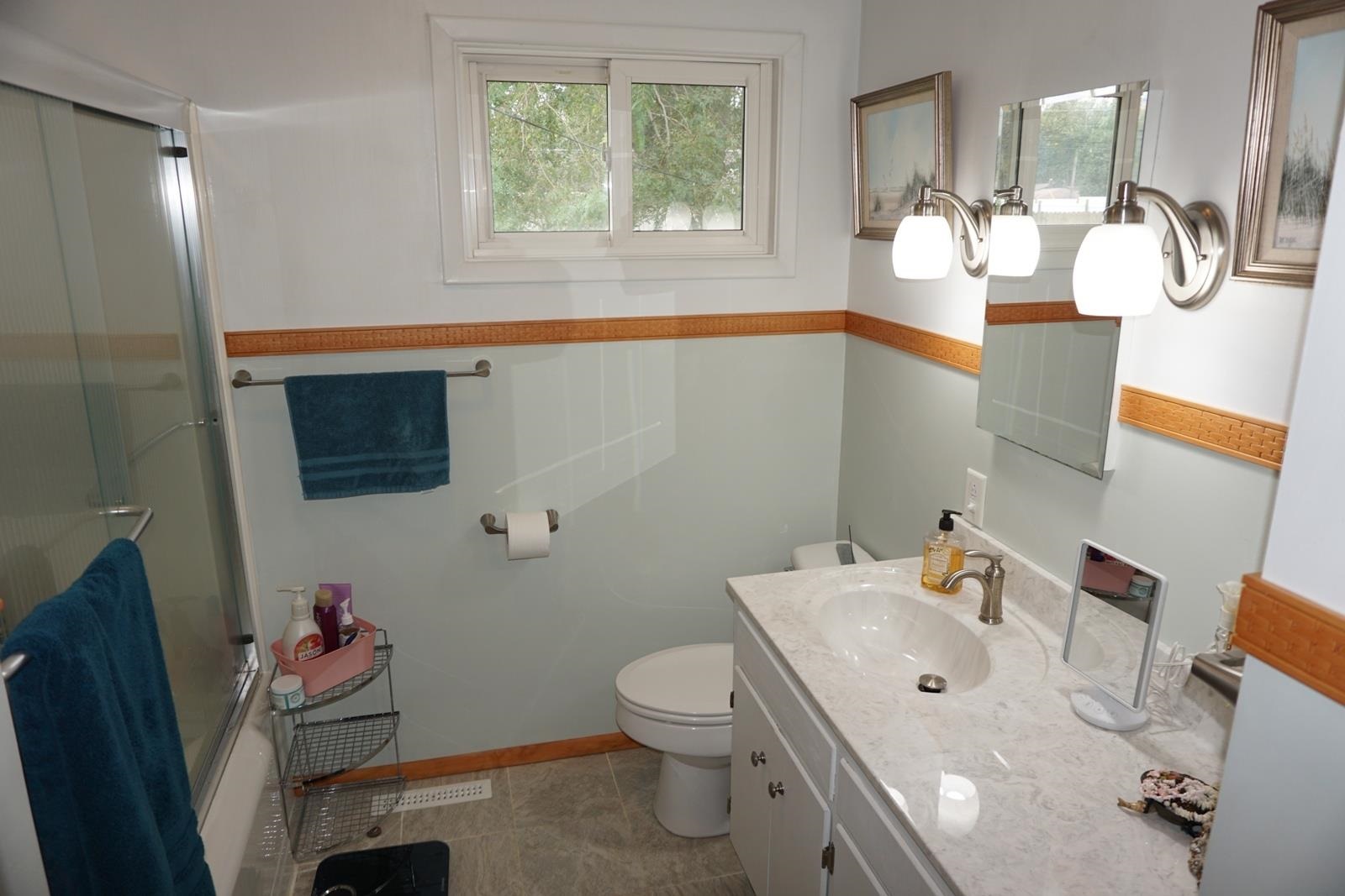 201 Riley Boulevard Bedford, IN 47421 - Photo 24 of 36