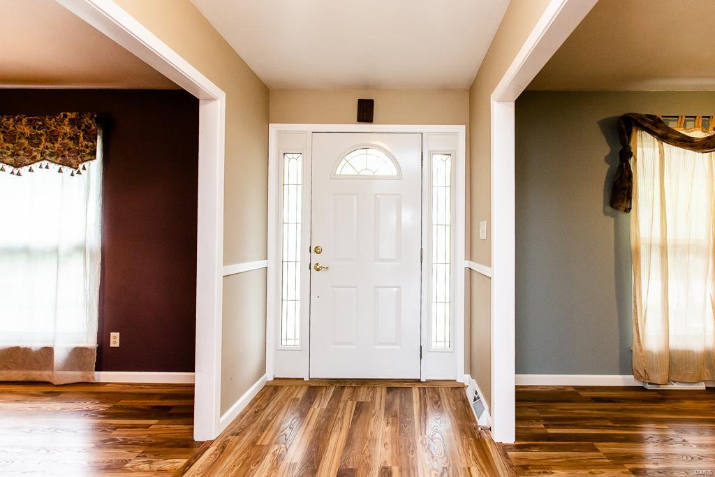 320 Bunker Hill Road Belleville, IL 62221 - Photo 5 of 32 Gallery Image 5