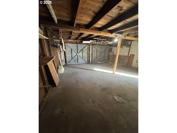 $225,000 | 1205 North 1st Place, Hermiston, OR 97838