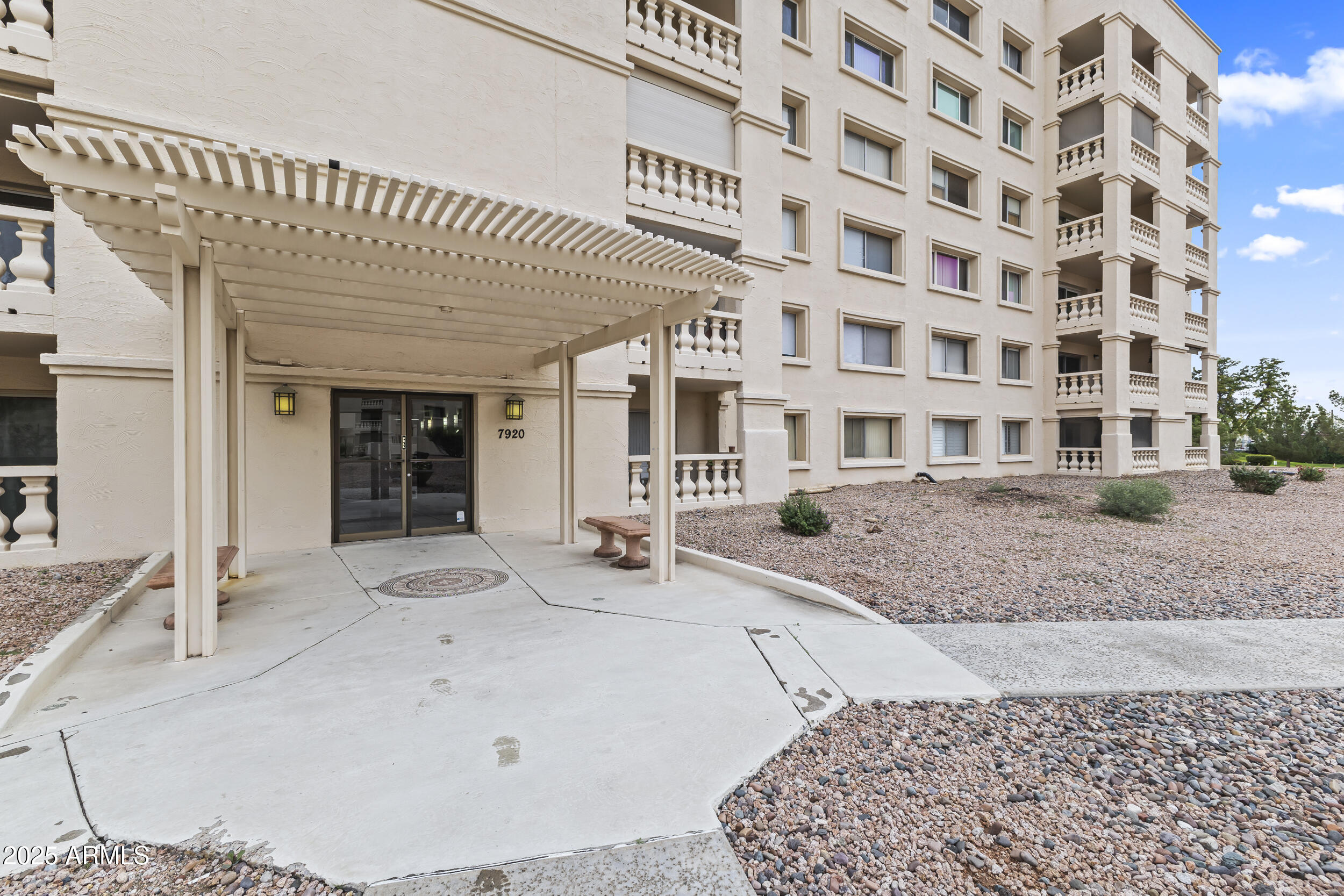 7920 East Camelback Road, Unit 303 Scottsdale, AZ 85251 - Photo 22 of 45 front view of a building