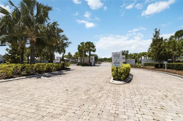 $319,900 | 2489 Datura Loop, St. Cloud, FL 34772