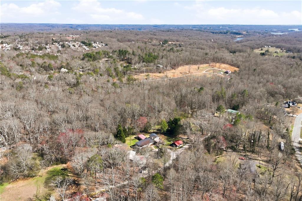 4005 Price Road Gainesville, GA 30506 - Photo 11 of 49