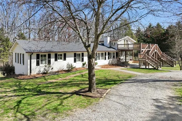 a view of outdoor space and city view