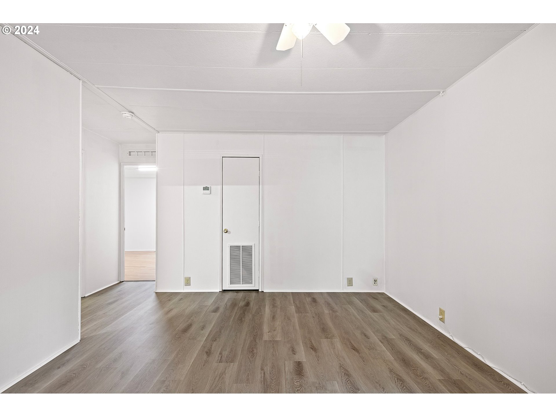 3530 East Game Farm Road, Unit 23 Springfield, OR 97477 - Photo 17 of 48 Gallery Image 17