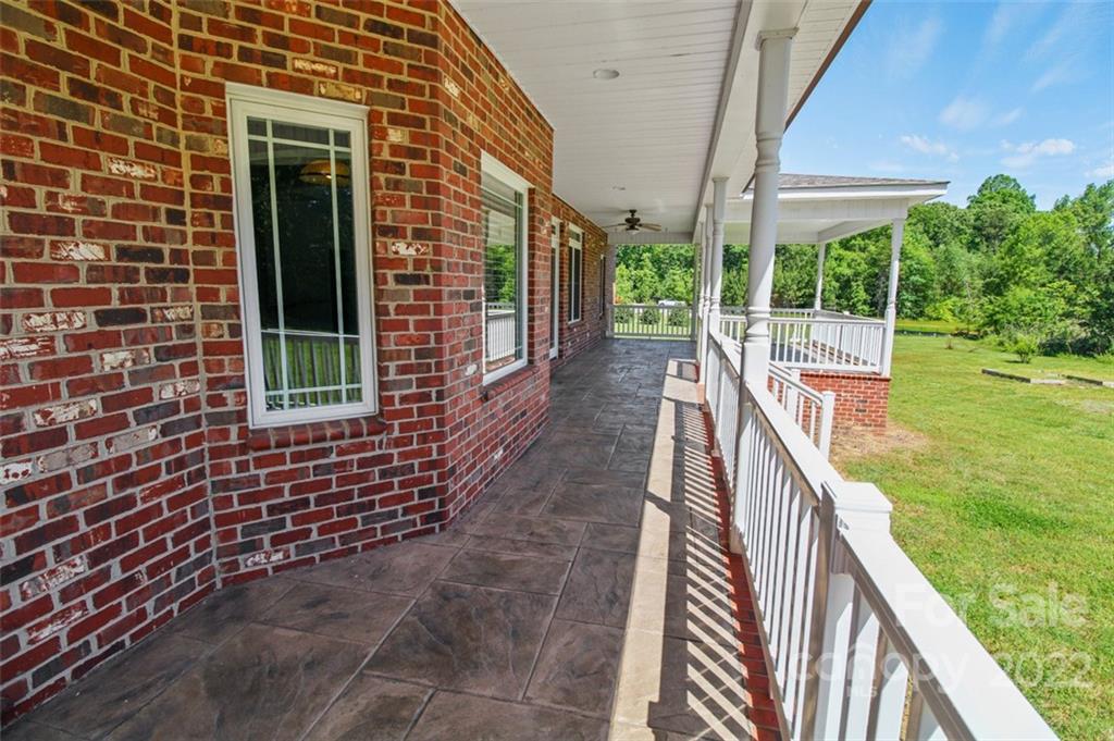 9196 Sherrills Ford Road Terrell, NC 28682 - Photo 9 of 41 Gallery Image 9