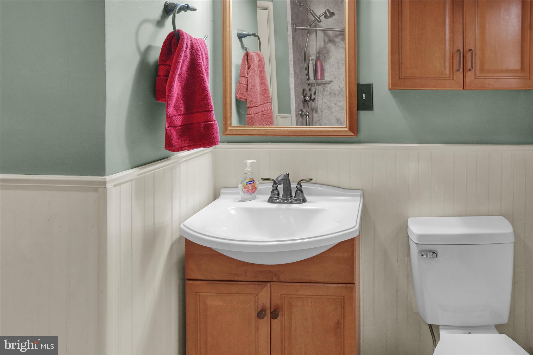 430 Summit Avenue Reading, PA 19607 - Photo 13 of 29 Bath Room