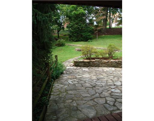 44 Warriors Road Green Tree, PA 15205 - Photo 14 of 17 Patio/Deck.