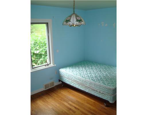 44 Warriors Road Green Tree, PA 15205 - Photo 7 of 17 Master Bedroom.