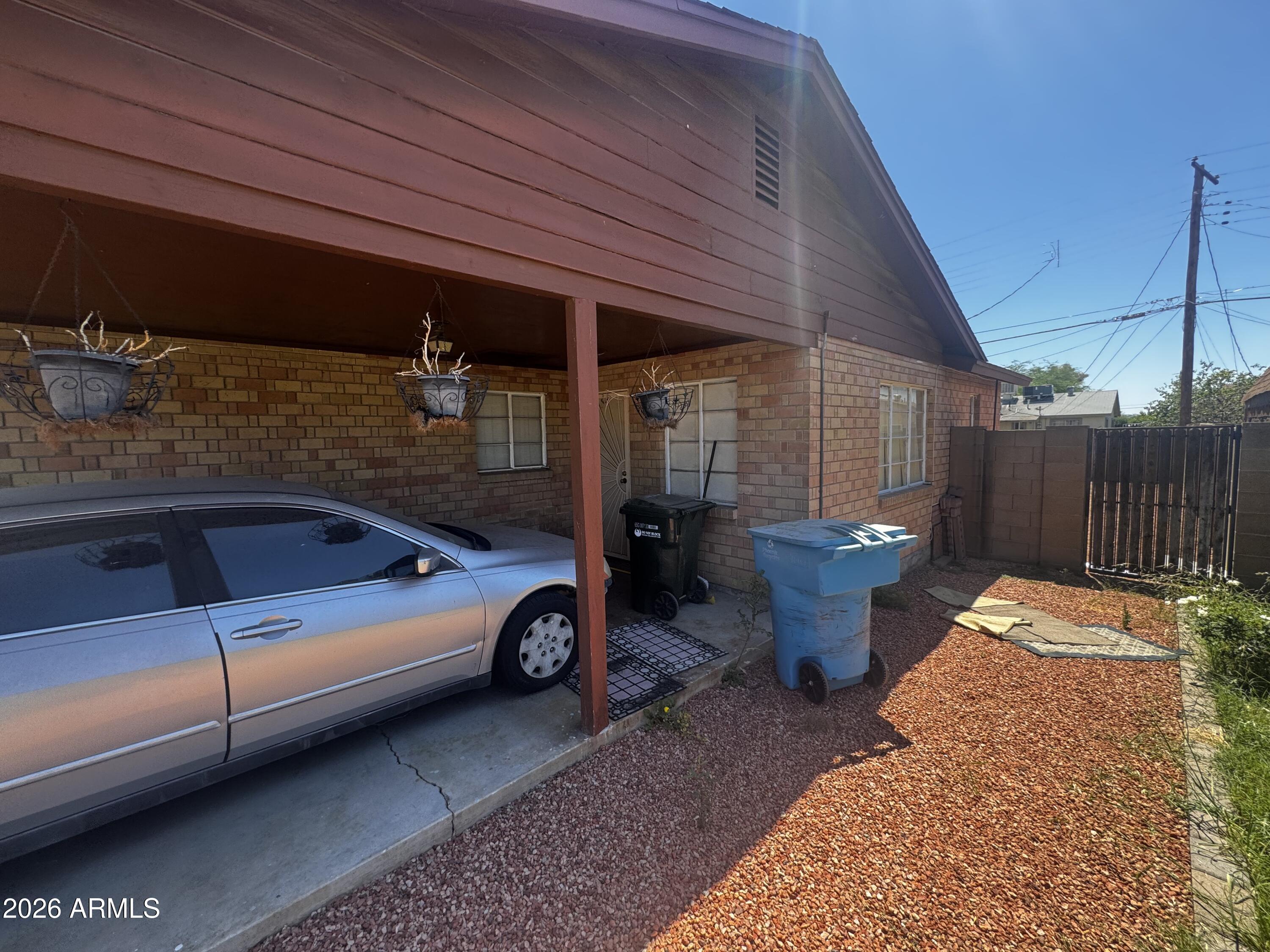 2743 West Ocotillo Road Phoenix, AZ 85017 - Photo 5 of 7