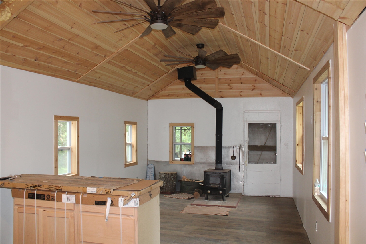 11401 Little George Lake Road Gladwin, MI 48624 - Photo 13 of 98