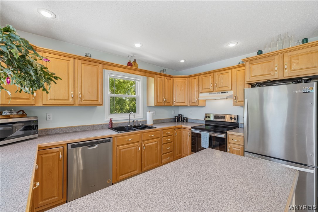 2409 Lake Road Porter, NY 14131 - Photo 34 of 50