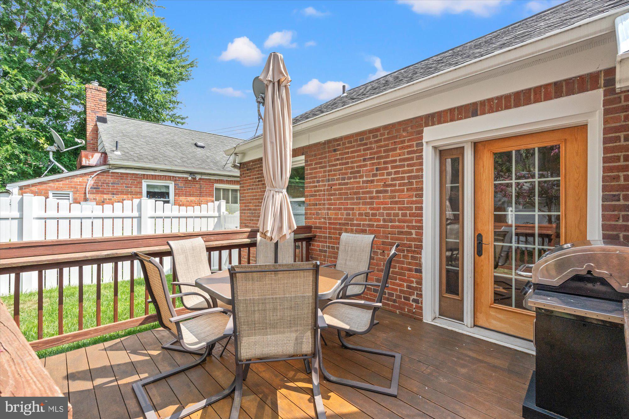 16 East Braddock Road Alexandria, VA 22301 - Photo 17 of 46