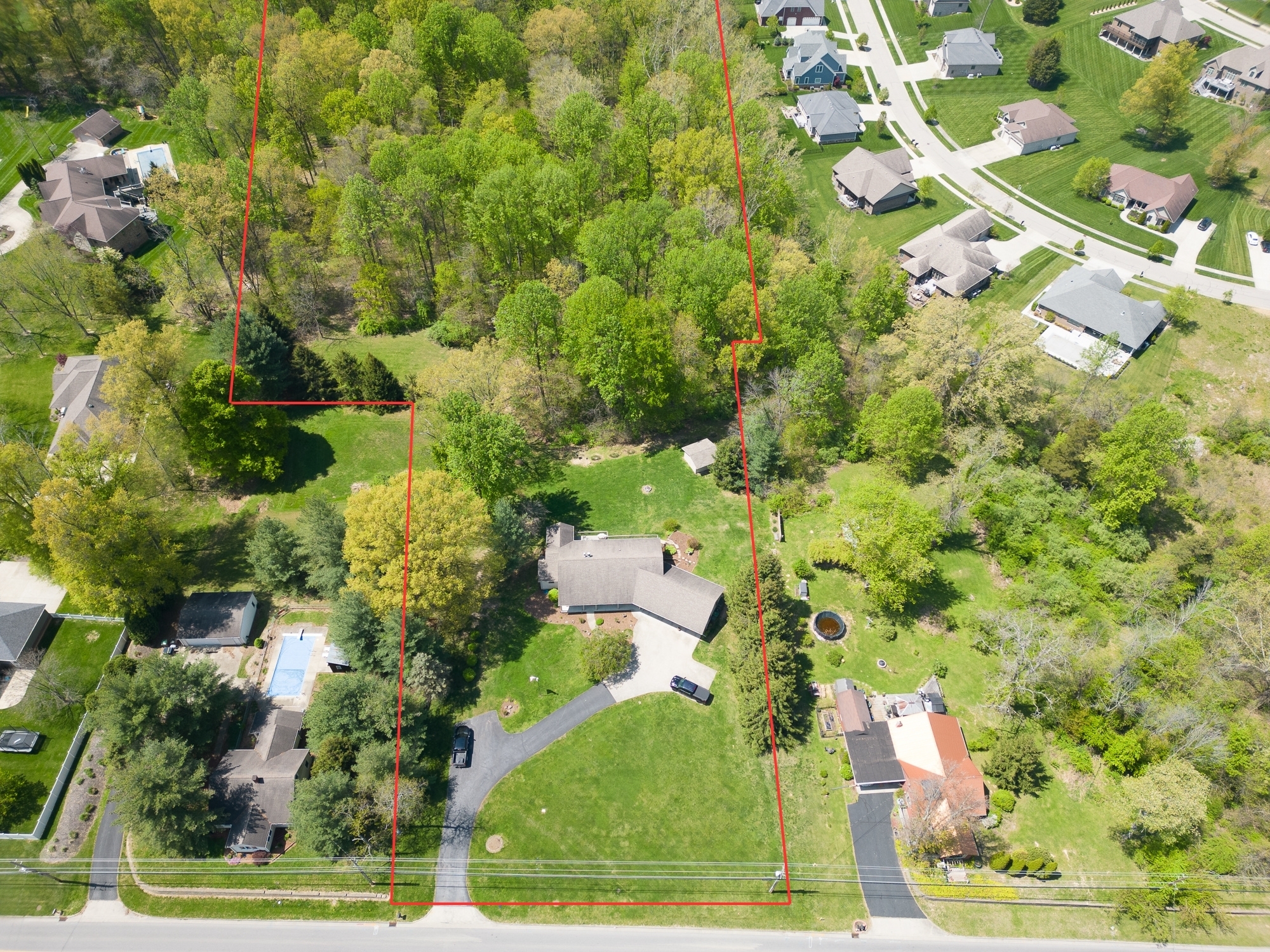 2150 Terrace Lake Road Columbus, IN 47201 - Photo 3 of 67 Gallery Image 3