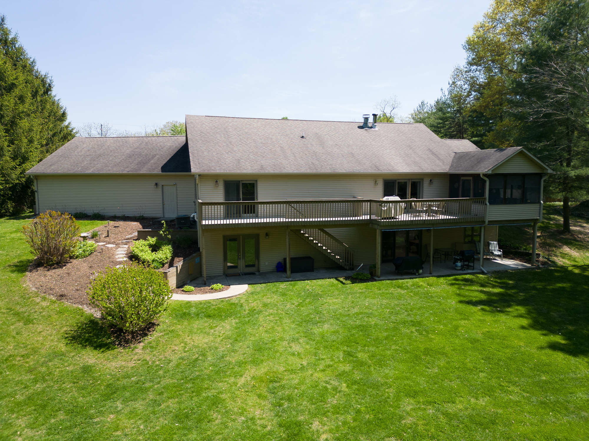 2150 Terrace Lake Road Columbus, IN 47201 - Photo 49 of 67 Gallery Image 49