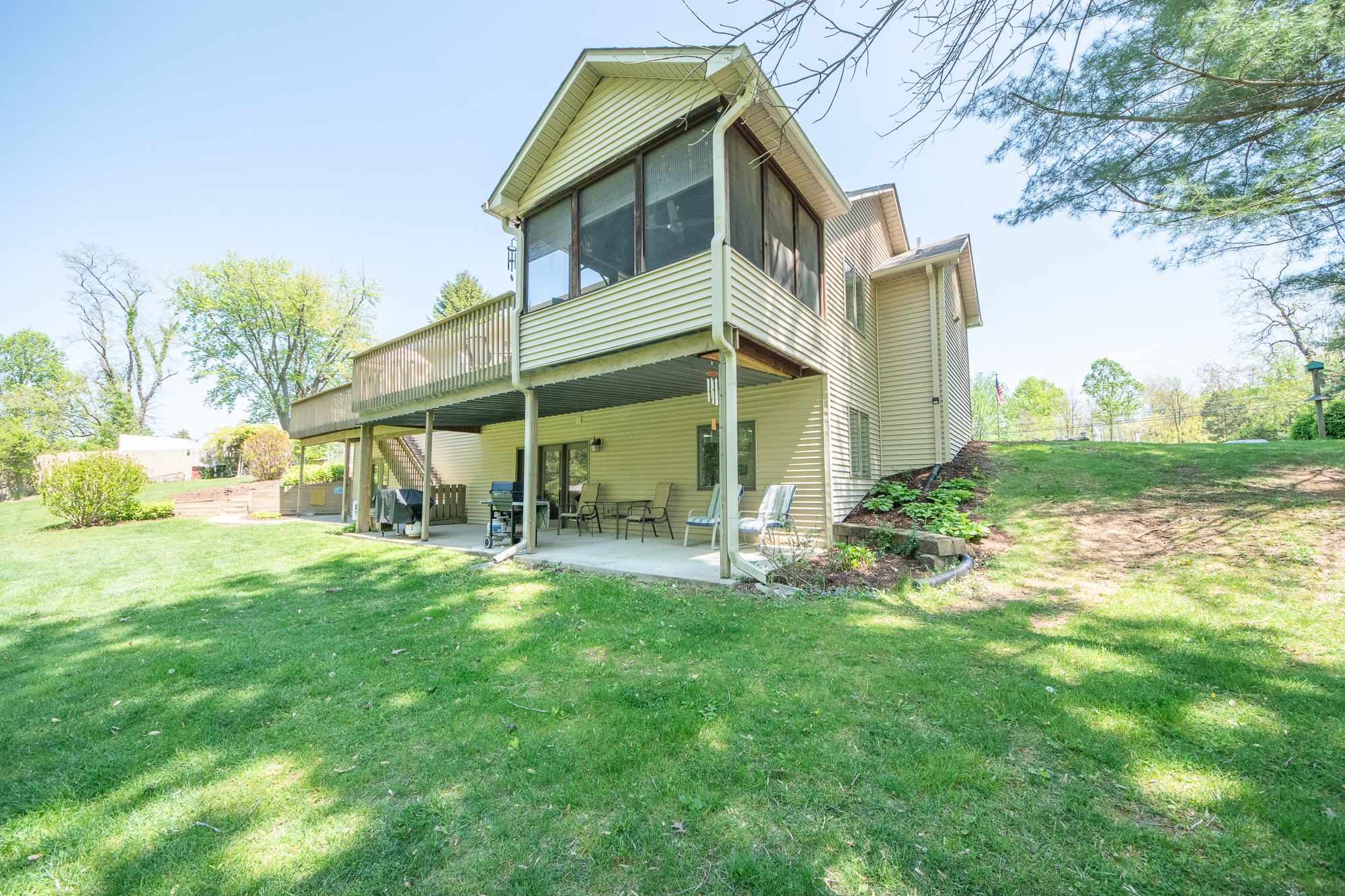 2150 Terrace Lake Road Columbus, IN 47201 - Photo 53 of 67 Gallery Image 53