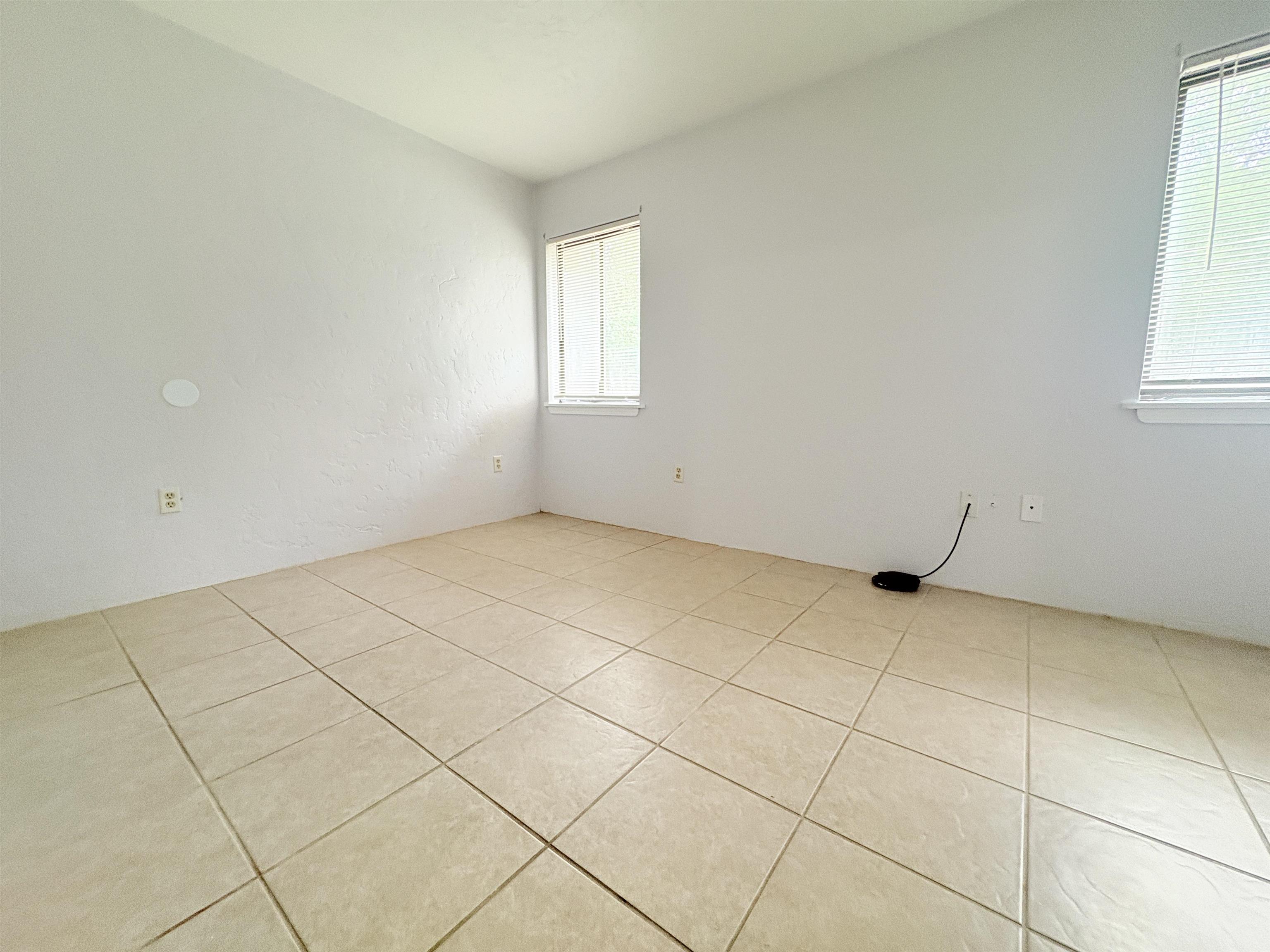 1007 Sutor Road, Unit B Tallahassee, FL 32311 - Photo 16 of 17