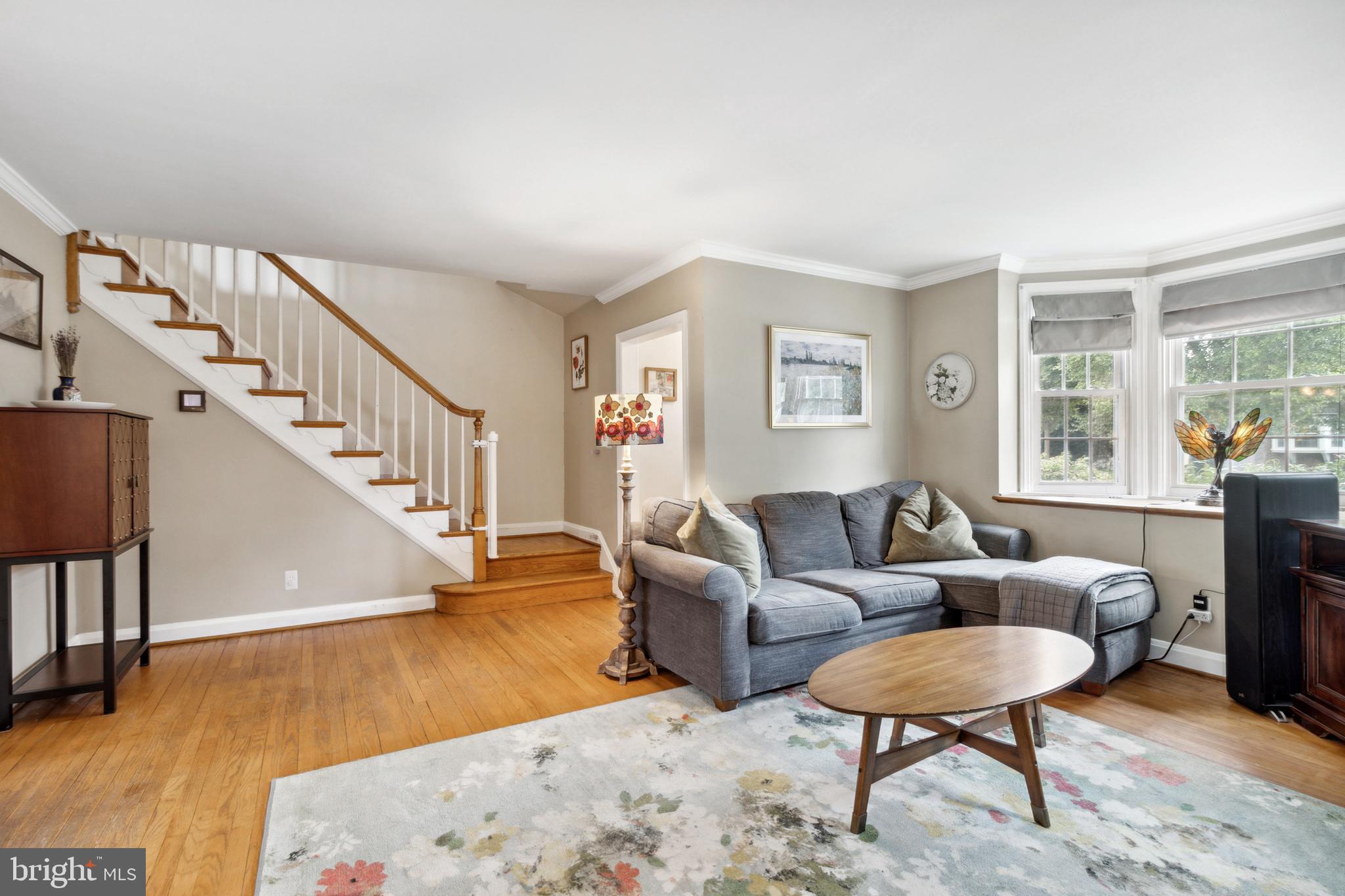 330 Stratford Road Catonsville, MD 21228 - Photo 7 of 58