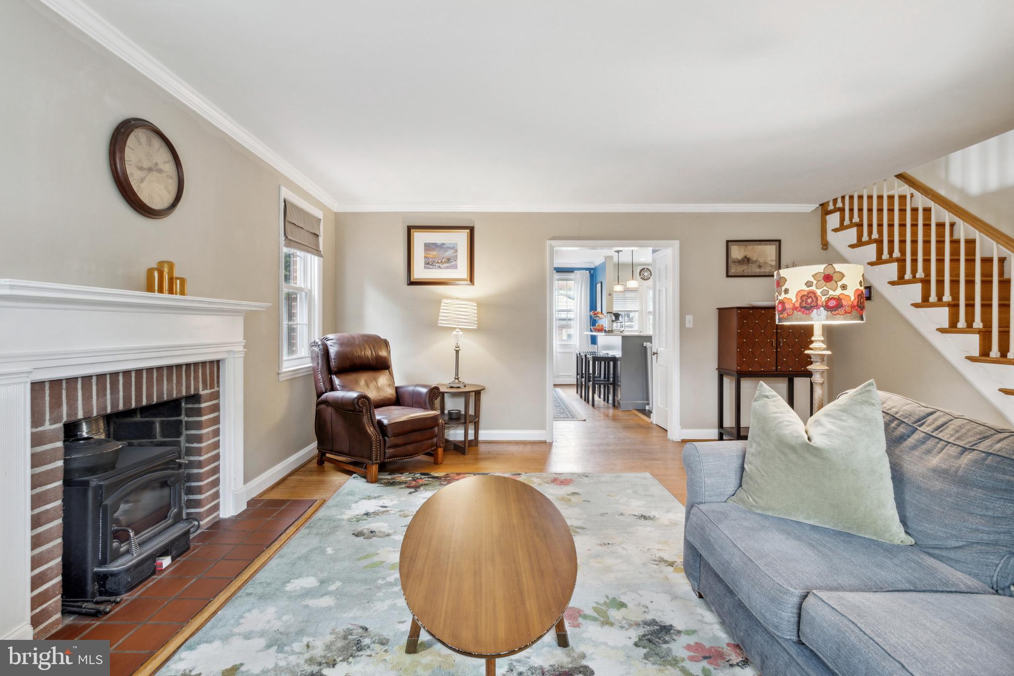 330 Stratford Road Catonsville, MD 21228 - Photo 8 of 58