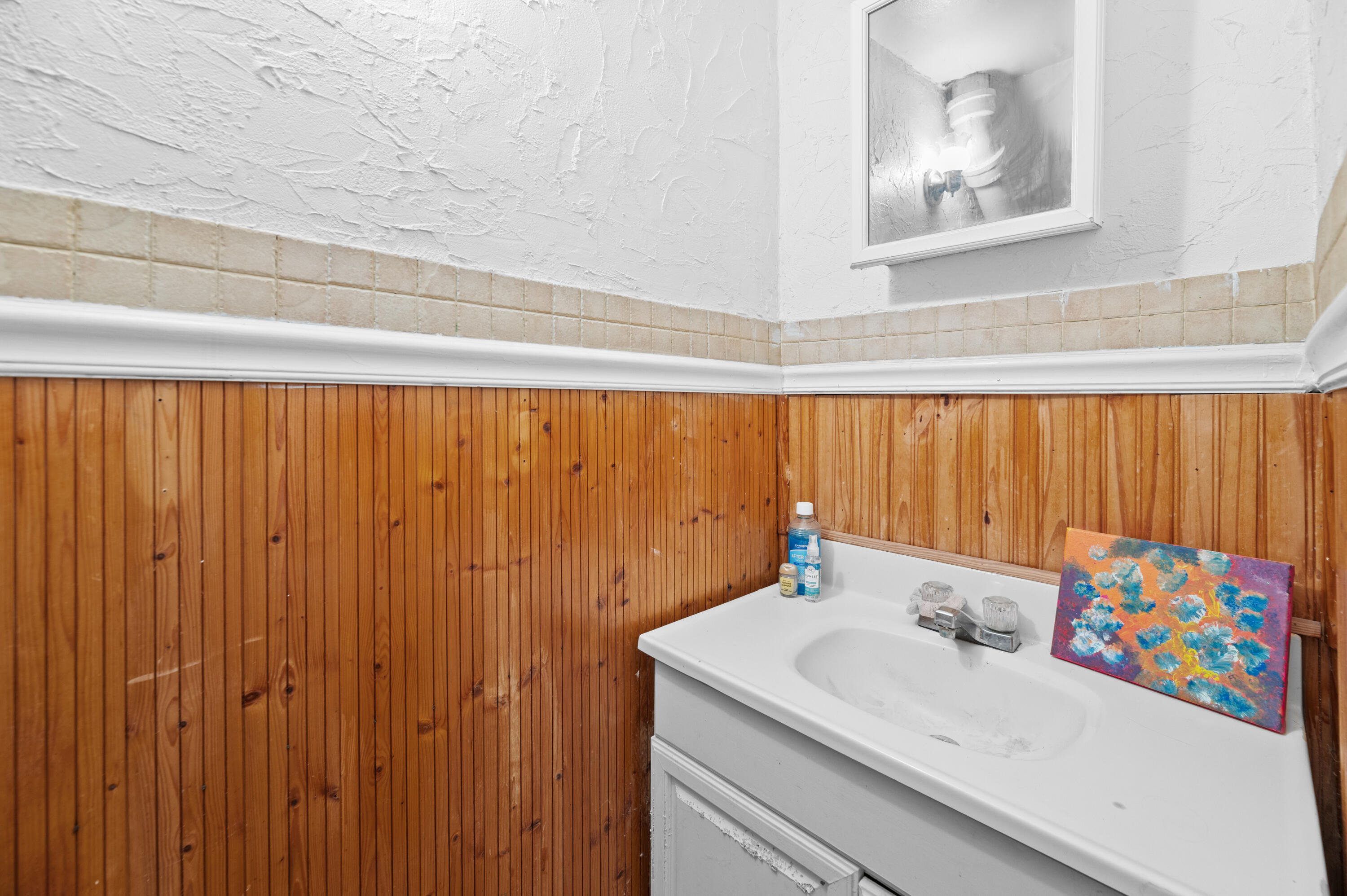 35 East Chestnut Street Augusta, ME 04330 - Photo 19 of 35 Half Bath