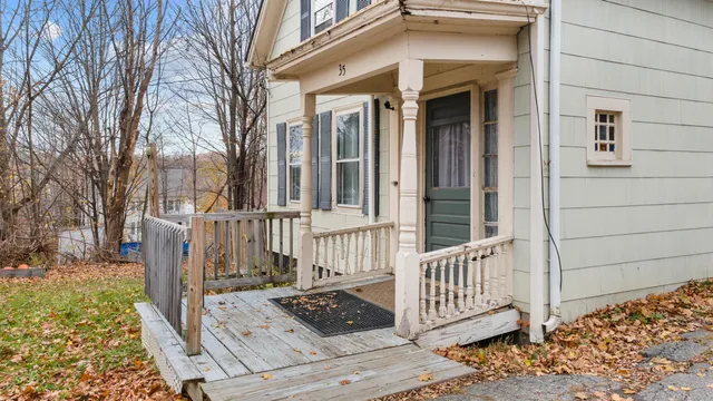 $169,900 | 35 East Chestnut Street, Augusta, ME 04330