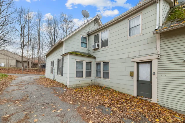 $169,900 | 35 East Chestnut Street, Augusta, ME 04330