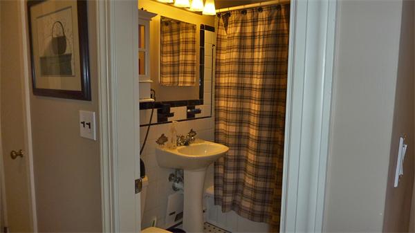 83 Norwich Road Needham, MA 02492 - Photo 14 of 23 Gallery Image 14