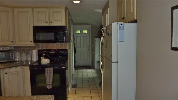 83 Norwich Road Needham, MA 02492 - Photo 4 of 23 Gallery Image 4