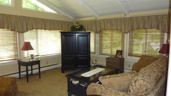 83 Norwich Road Needham, MA 02492 - Photo 5 of 23 Gallery Image 5